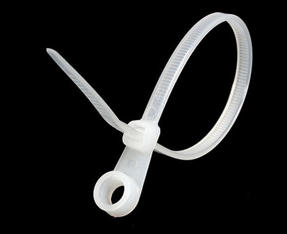 StarTech.com 6in Screw Mount Cable Ties 100 Pack - TAA
