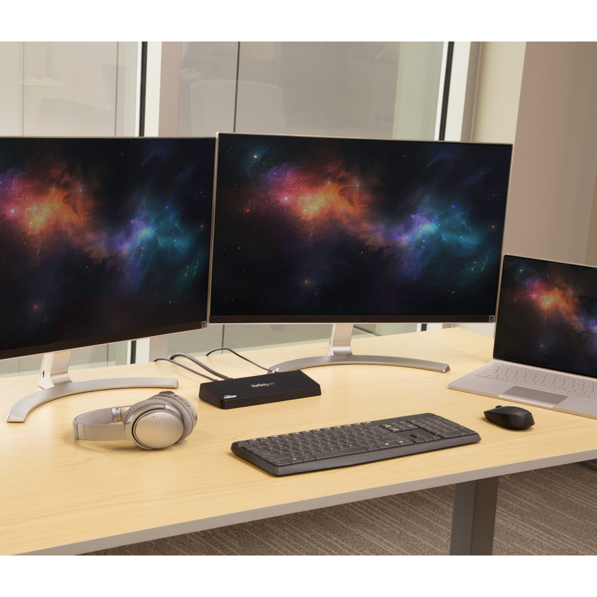 StarTech.com USB 3.0 Docking Station Dual Monitor with HDMI & 4K DisplayPort - USB 3.0 to 4x USB-A, Ethernet, HDMI and DP - USB Type A Universal Laptop Docking Station for Mac & Windows