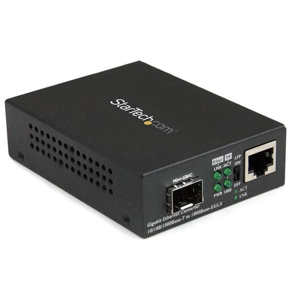 StarTech.com Multi-Mode (MM) / Single Mode (SM) Fiber Media Converter for 10/100/1000 Networks, Standalone Gigabit Ethernet to Fiber Converter, Open SFP Slot - TAA