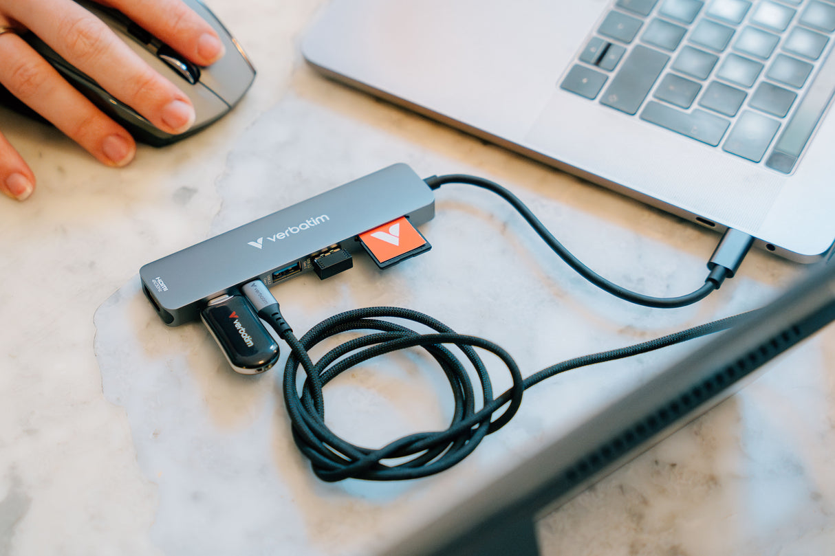 Verbatim USB-C Essentials Multiport Hub 7 ports: HDMI, USB-C, USB-C 3.2 Gen 1, 2 x USB-A 3.2 Gen 1, SD & microSD