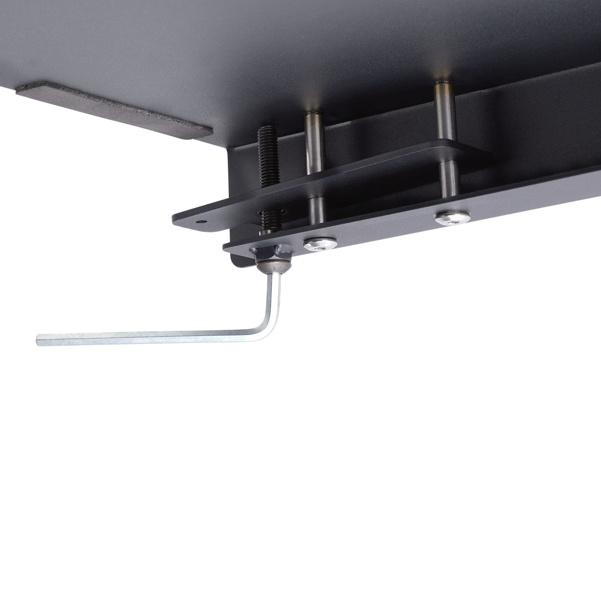 StarTech.com Clamp-On Steel Desk Corner Sleeve for L-Shaped/Corner Desk, For 0.5-1.5in (12.7-38.1mm) Desks, Increase Space for Keyboard/Mouse, Desk Extender/Tray For Wooden/Steel Desks, Ships Assembled