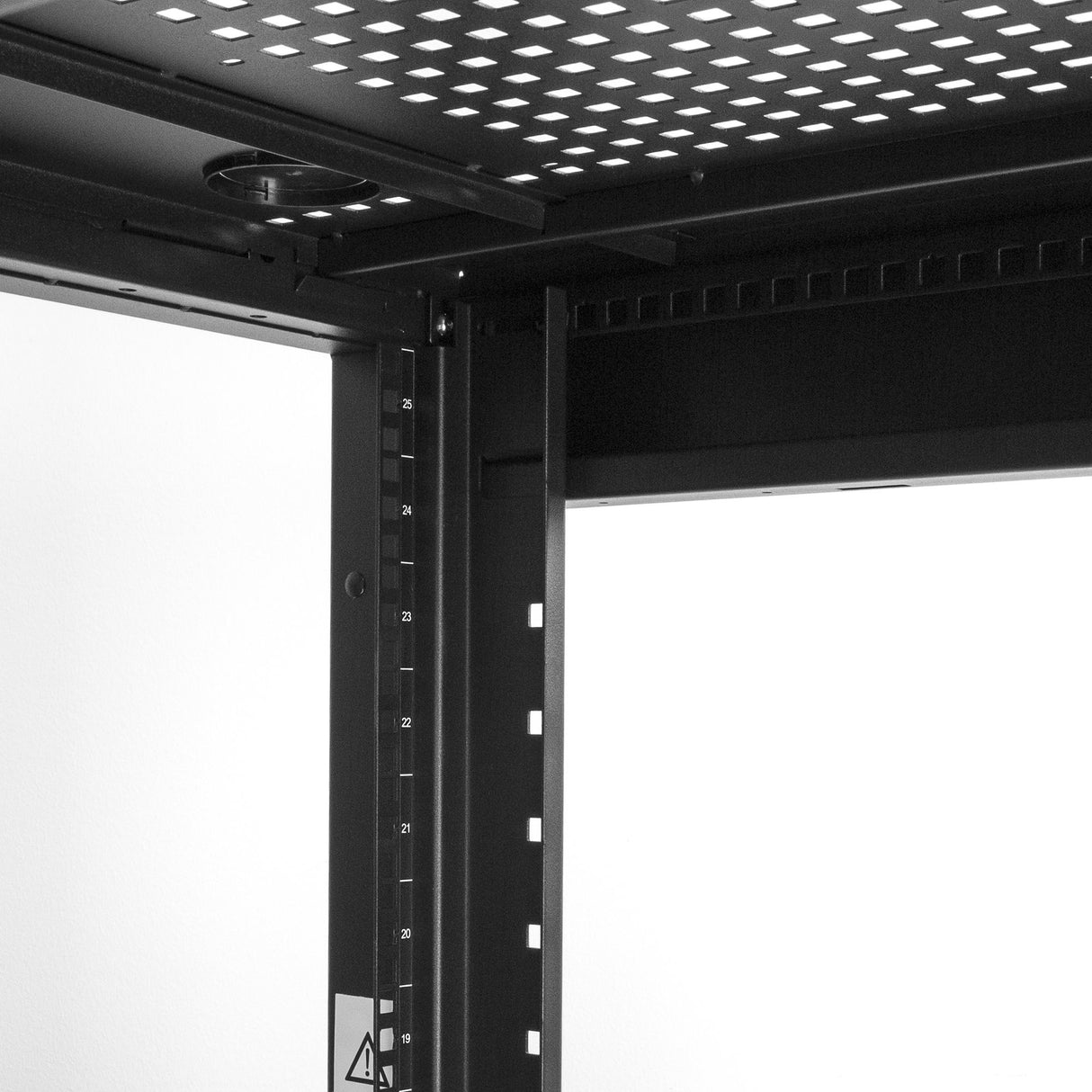 StarTech.com 25U Enterprise-Grade Server Rack Cabinet Kit, 19in Enclosed 4-Post Rack with Built-in Cable Management, 35in (89cm) Mounting Depth, 3307lb (1500kg) Capacity