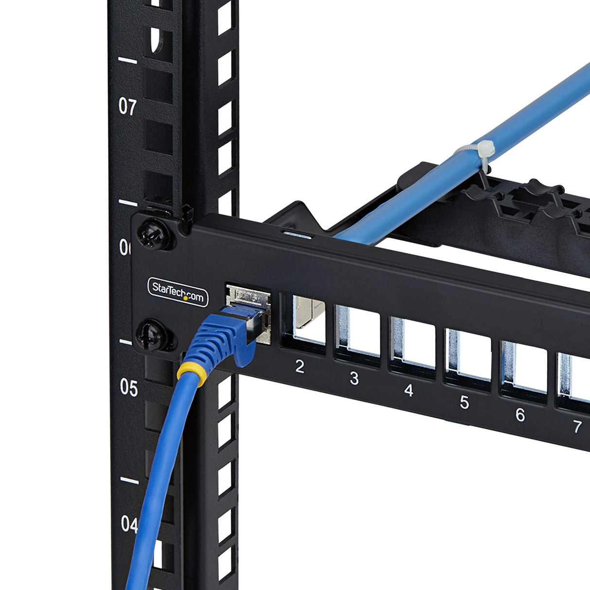 StarTech.com 24 Port 1U Blank Keystone Patch Panel with Cable Management Bar, Rackmount Cat6 Patch Panel for RJ45 STP Ethernet Network Jacks