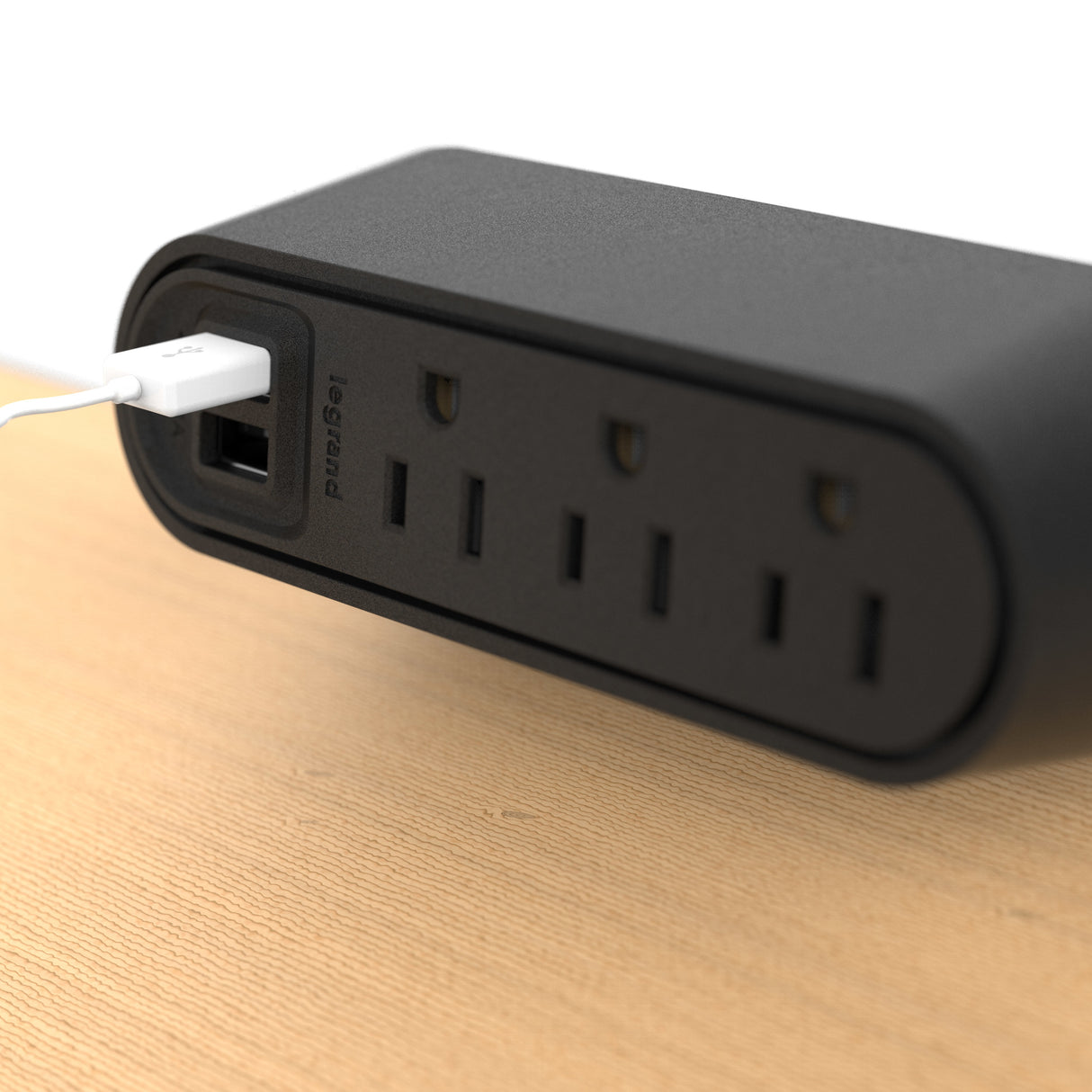 Middle Atlantic WSPC320BK power adapter/inverter