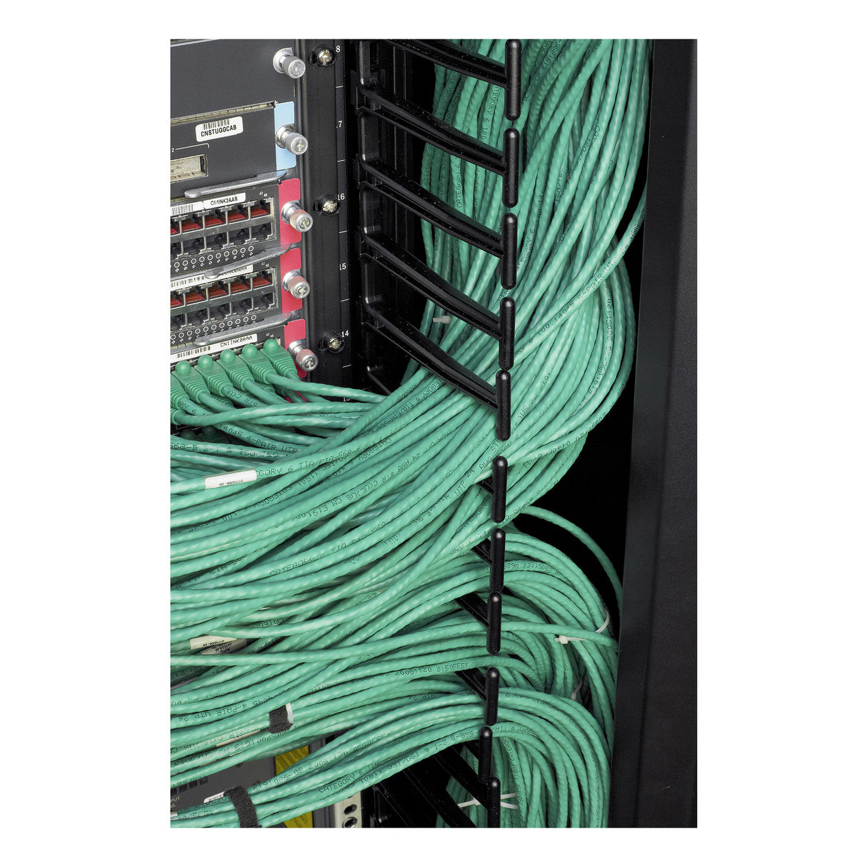 APC NetShelter Cable Management, Vertical Cable Manager, for NetShelter SX Networking Enclosure, Set of 4, 25 x 1778 x 163 mm