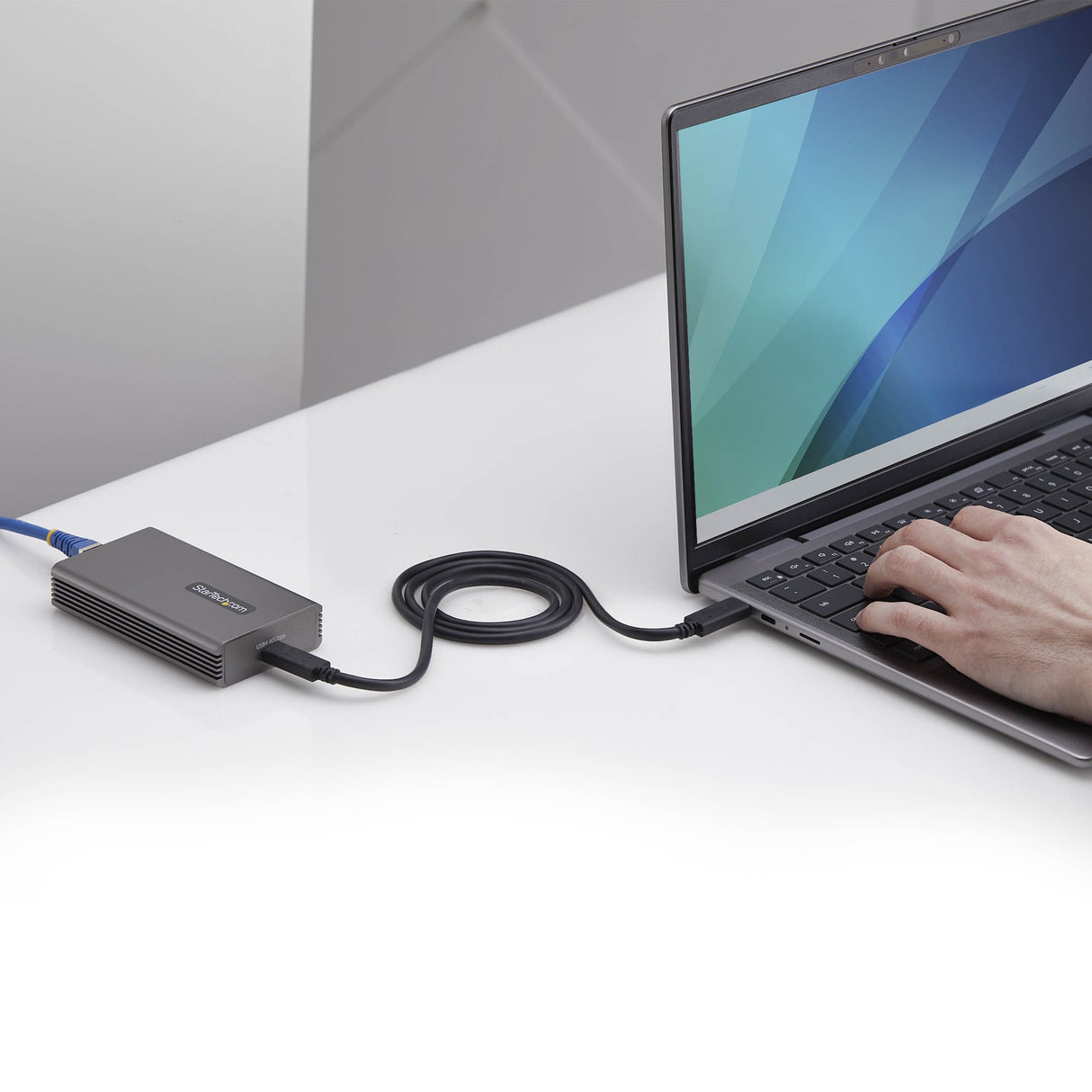 StarTech.com USB4 to Ethernet Adapter, 10GbE, Multi-Gigabit, Thunderbolt Compatible, 10GBASE-T/5G/2.5G NIC, 10G Ethernet Adapter, 0.5m USB4 Cable, Win/Mac, TAA