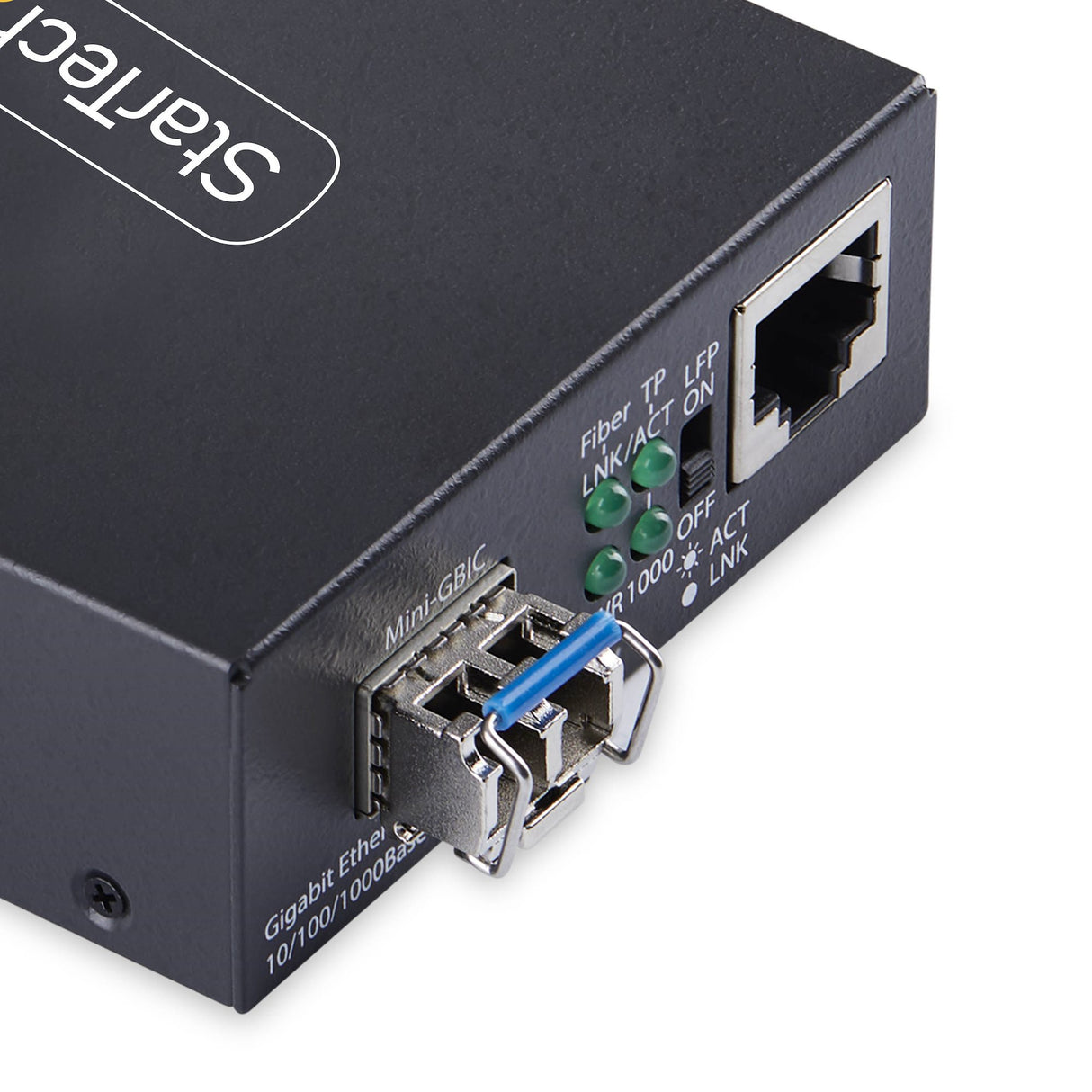 StarTech.com Single-Mode (SM) LC Fiber Media Converter for 10/100/1000 Networks, Standalone Gigabit Ethernet to Fiber Converter, 40km - TAA