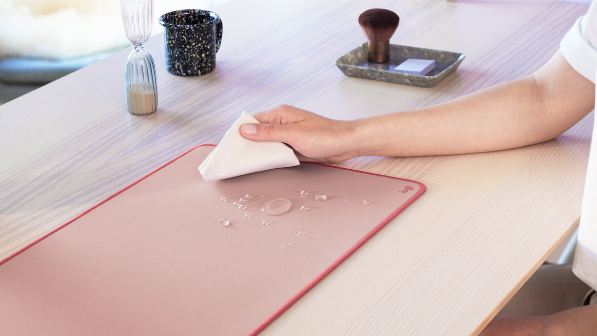 Logitech 956-000048 mouse pad Pink