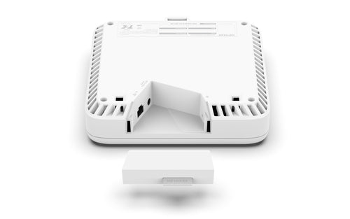 NETGEAR WBE750 11530 Mbit/s White Power over Ethernet (PoE)
