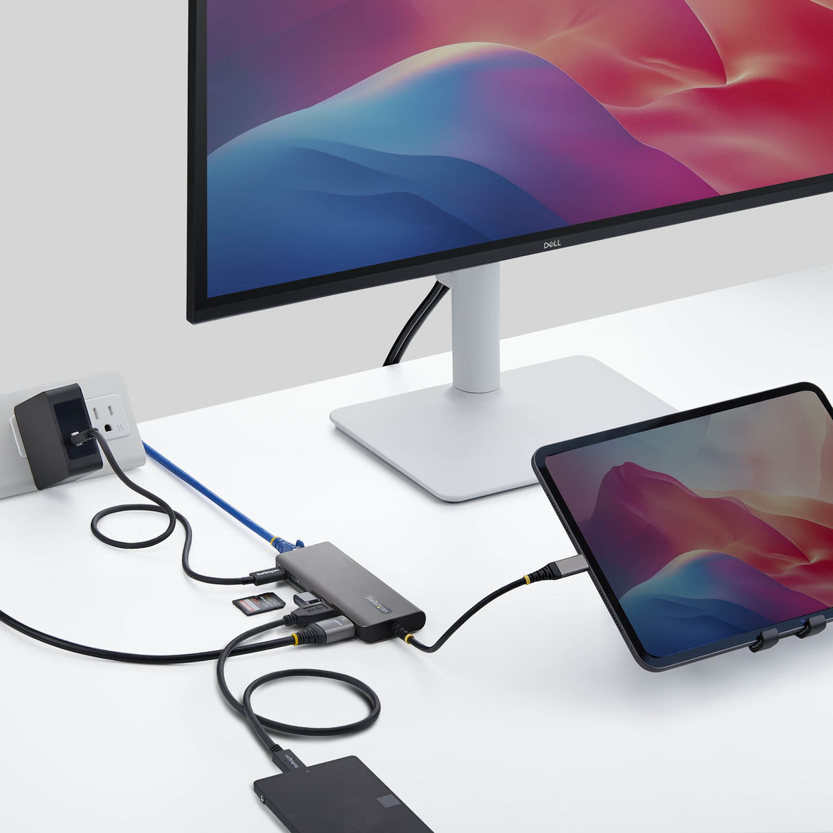 StarTech.com USB-C to HDMI Multiport Adapter, 140W PD Charging, 4K 60Hz, 3-Port USB 10Gbps Hub, SD Card Slot, 2.5GbE, Mini Dock for MacBook / Dell / Thinkpad / HP
