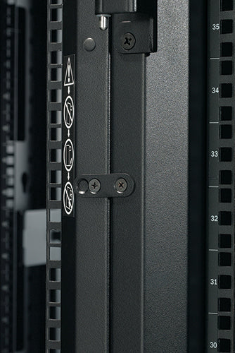APC NetShelter SX 48U Black
