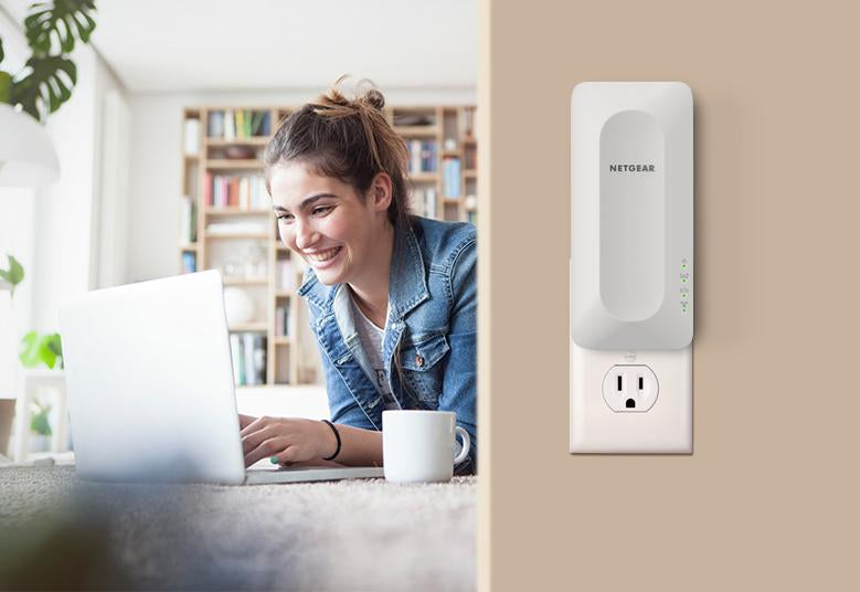 NETGEAR EAX15 Network repeater White 10, 100, 1000 Mbit/s