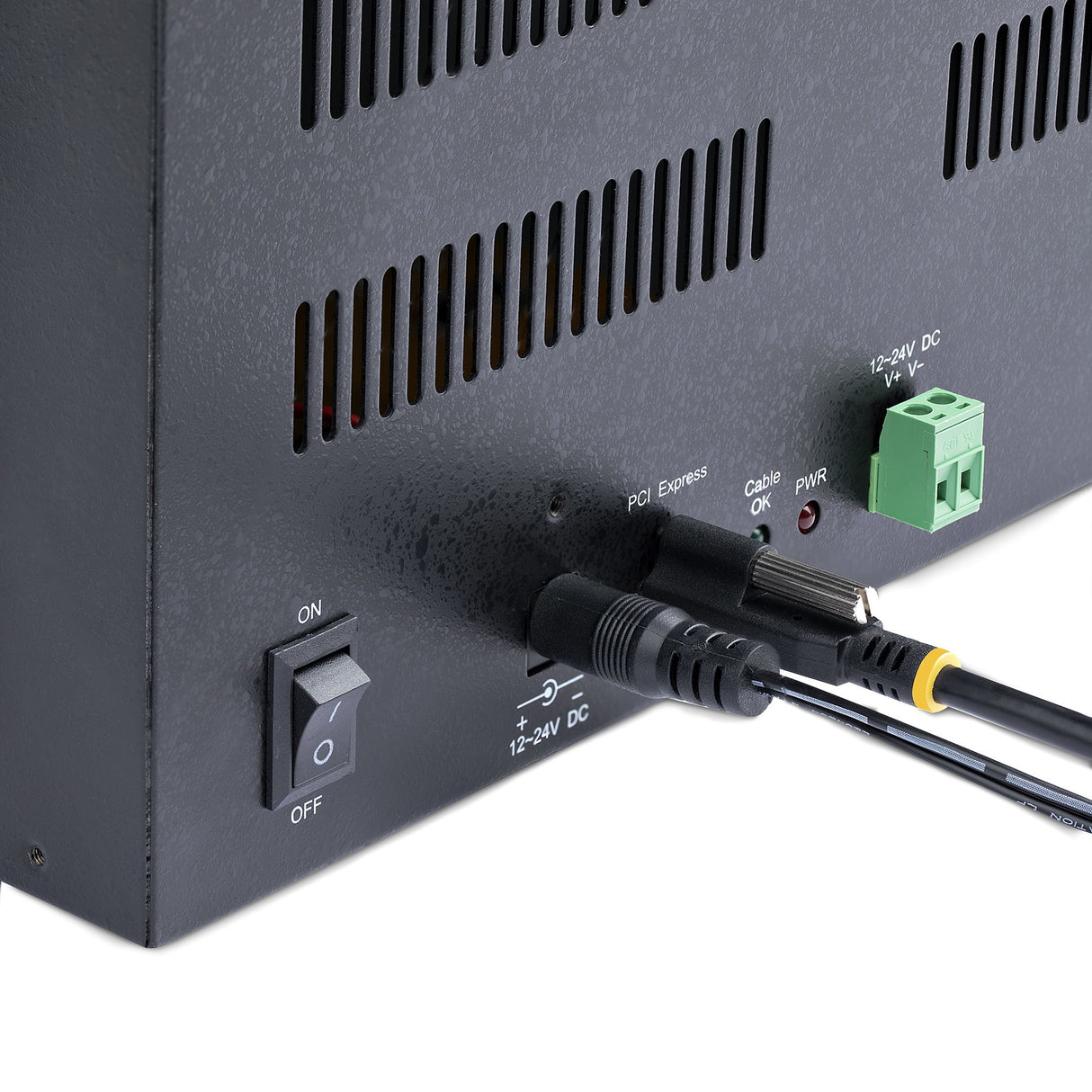 StarTech.com 4-Slot PCIe Expansion Chassis with PCIe x2 Host Card, PCIe 2.0 - 10Gbps, External PCIe Slots for Desktops/Servers, PCI Express Expansion Box/Adapter, 4 PCIe x1 Slots - TAA