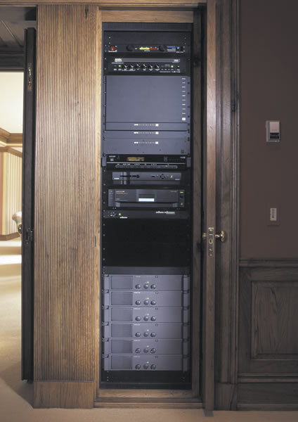 Middle Atlantic AXS 48" x 26", 22U Wall mounted rack Black