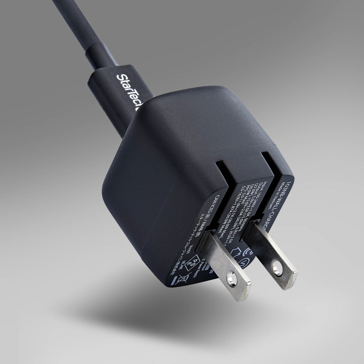StarTech.com 30W USB‑C Wall Charger, Portable GaN Charger with USB Power Delivery Fast Charging, GaN 5V/9V/15/20V PD, USB-C Charger, Black