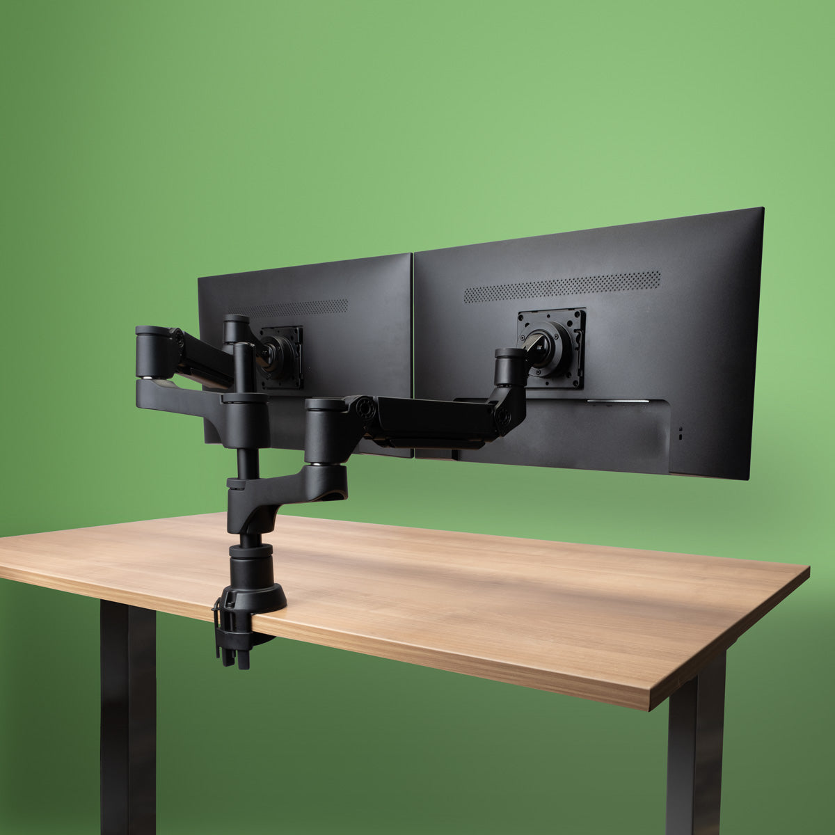 R-Go Tools Monitor arm R-Go Caparo Dual, for two monitors, adjustable with gas spring, 3-9 kg load capacity, 100% circular, black