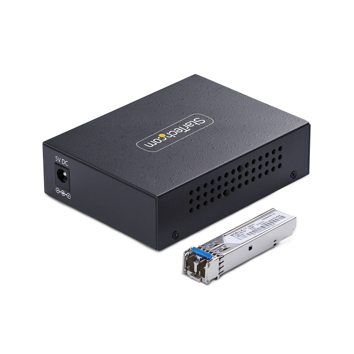 StarTech.com Single-Mode (SM) LC Fiber Media Converter for 10/100/1000 Networks, Standalone Gigabit Ethernet to Fiber Converter, 20km - TAA