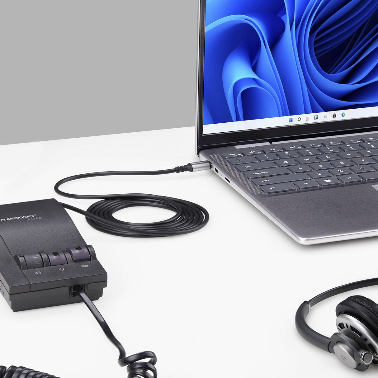StarTech.com USB-C to RJ9 Adapter for Office Phone Handset or Wired/Wireless Headset, Use Existing Landline Hardware, 6ft/1.8m, For Laptop/Desktop Computer/Mobile