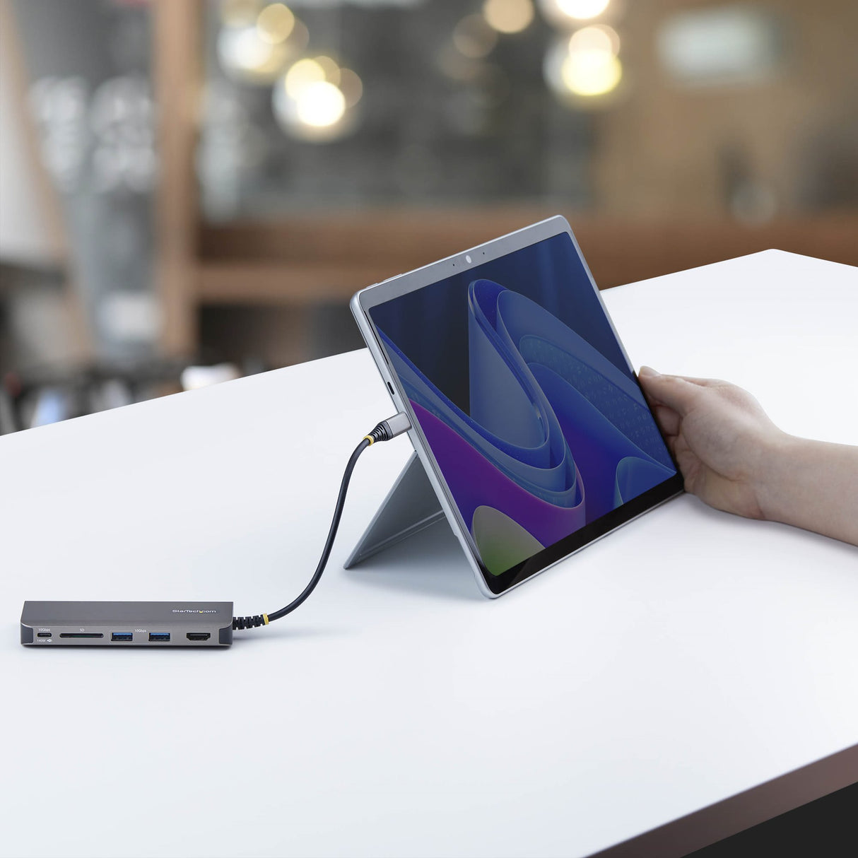 StarTech.com USB-C to HDMI Multiport Adapter, 140W PD Charging, 4K 60Hz, 3-Port USB 10Gbps Hub, SD Card Slot, 2.5GbE, Mini Dock for MacBook / Dell / Thinkpad / HP