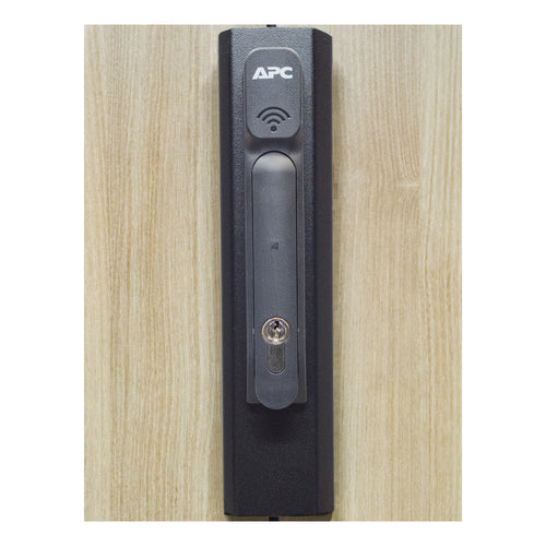APC NetShelter CX, High security handle adaptor Kit, for door mounting, Black, 300H x 69W x 35D mm