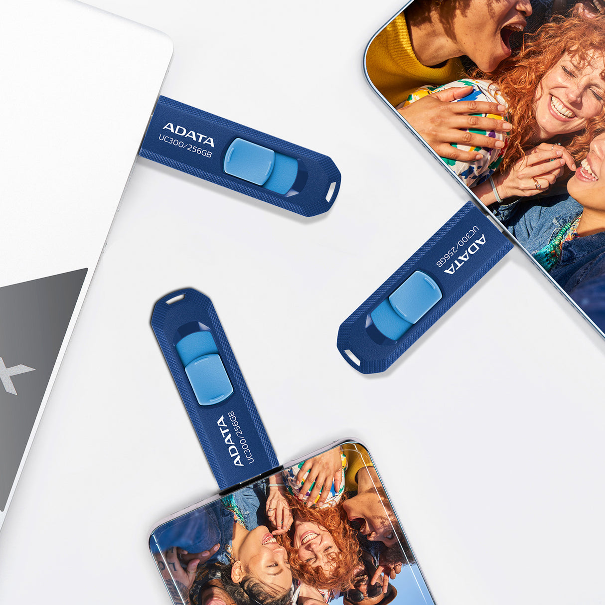 ADATA UC300 USB flash drive 128 GB USB Type-C 3.2 Gen 1 (3.1 Gen 1) Blue