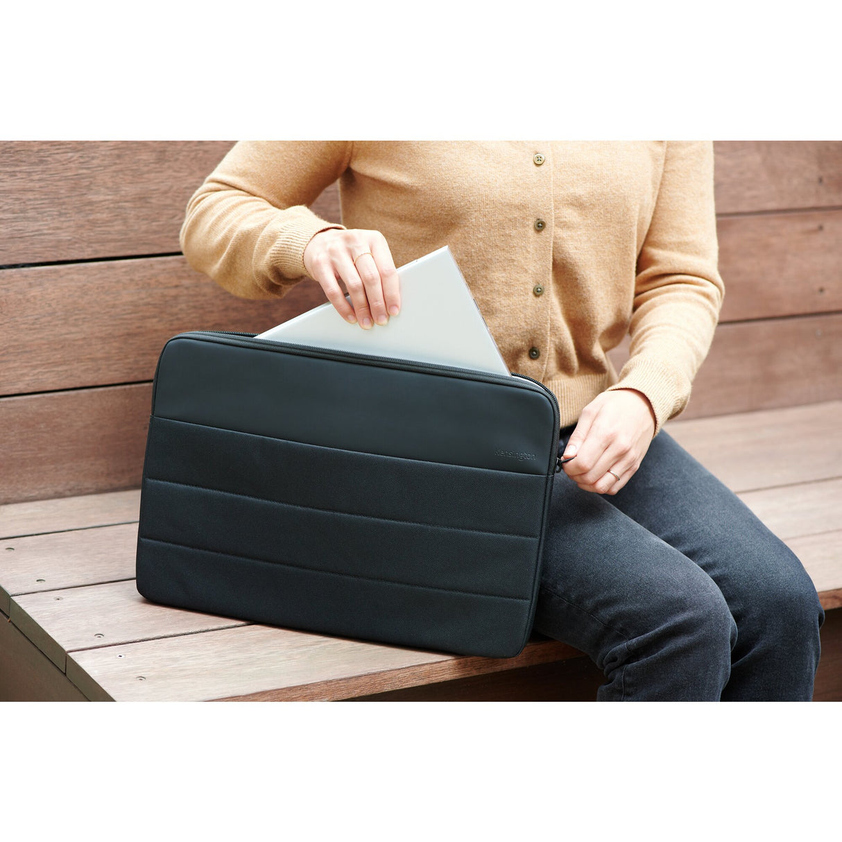 Kensington EQ 16" Laptop Sleeve