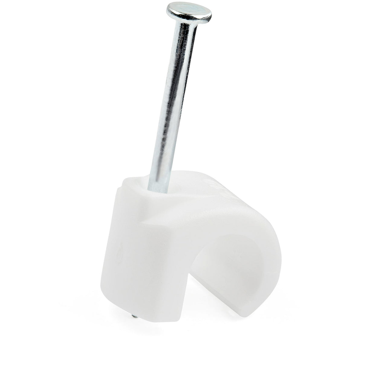 StarTech.com 100 Pack Large Cable Clips with Nail - Reusable - Nail-in Clamps - Wire Holding Clips - Ethernet Cord/AV/Coax Cable Fasteners - Brick/Drywall Mounting Cable Tacks - White - TAA