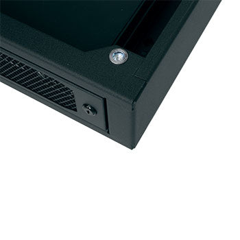 Middle Atlantic FWD-CBS-2KVA-BGR27 uninterruptible power supply (UPS)