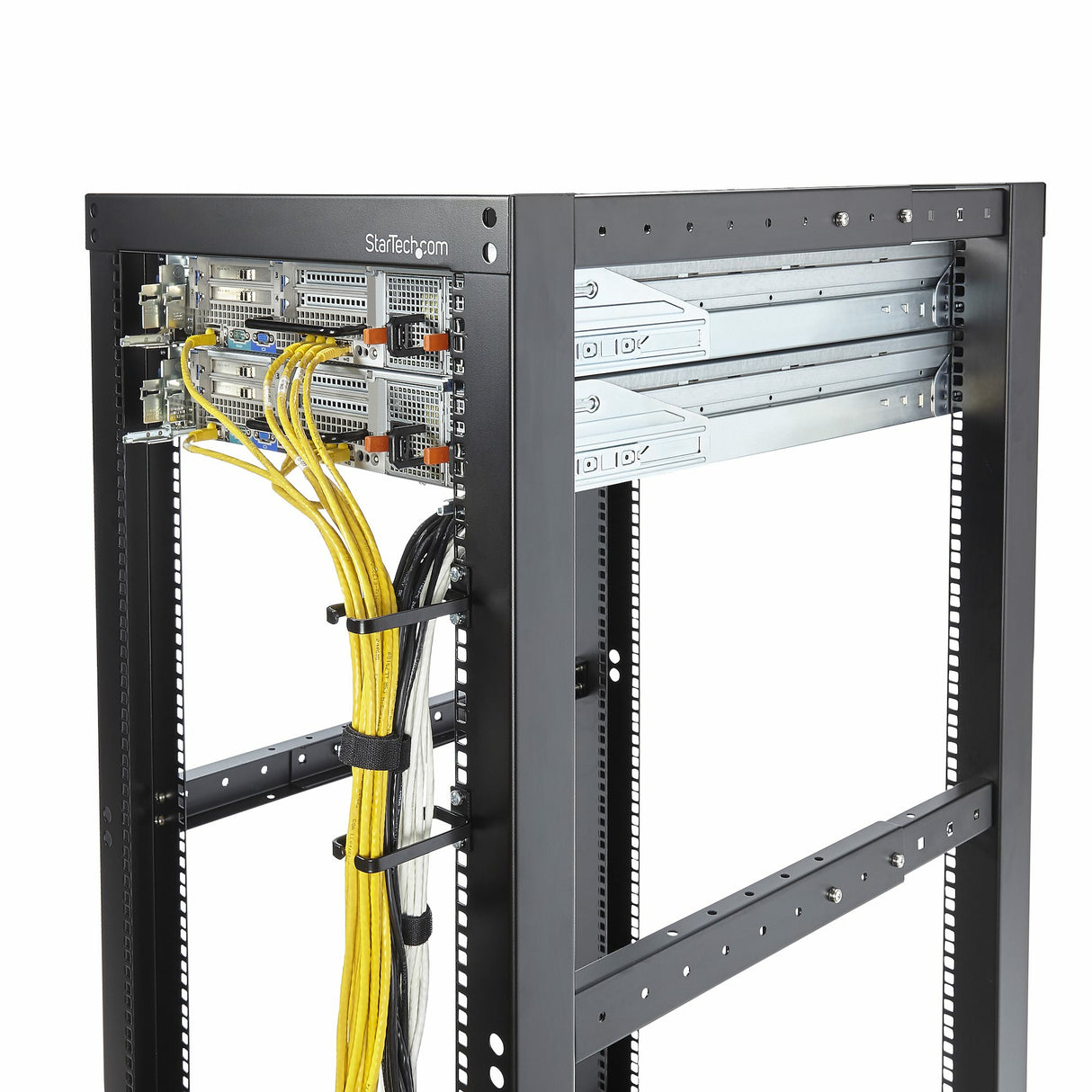 StarTech.com 5-Pack 1U Vertical 1.8 x 3.9in (4.5 x 10cm) Server Rack Cable Management D-Ring Hook; Network Rack-Mount Cord Organizer; Cable Manager for 19" and 10" Cabinets