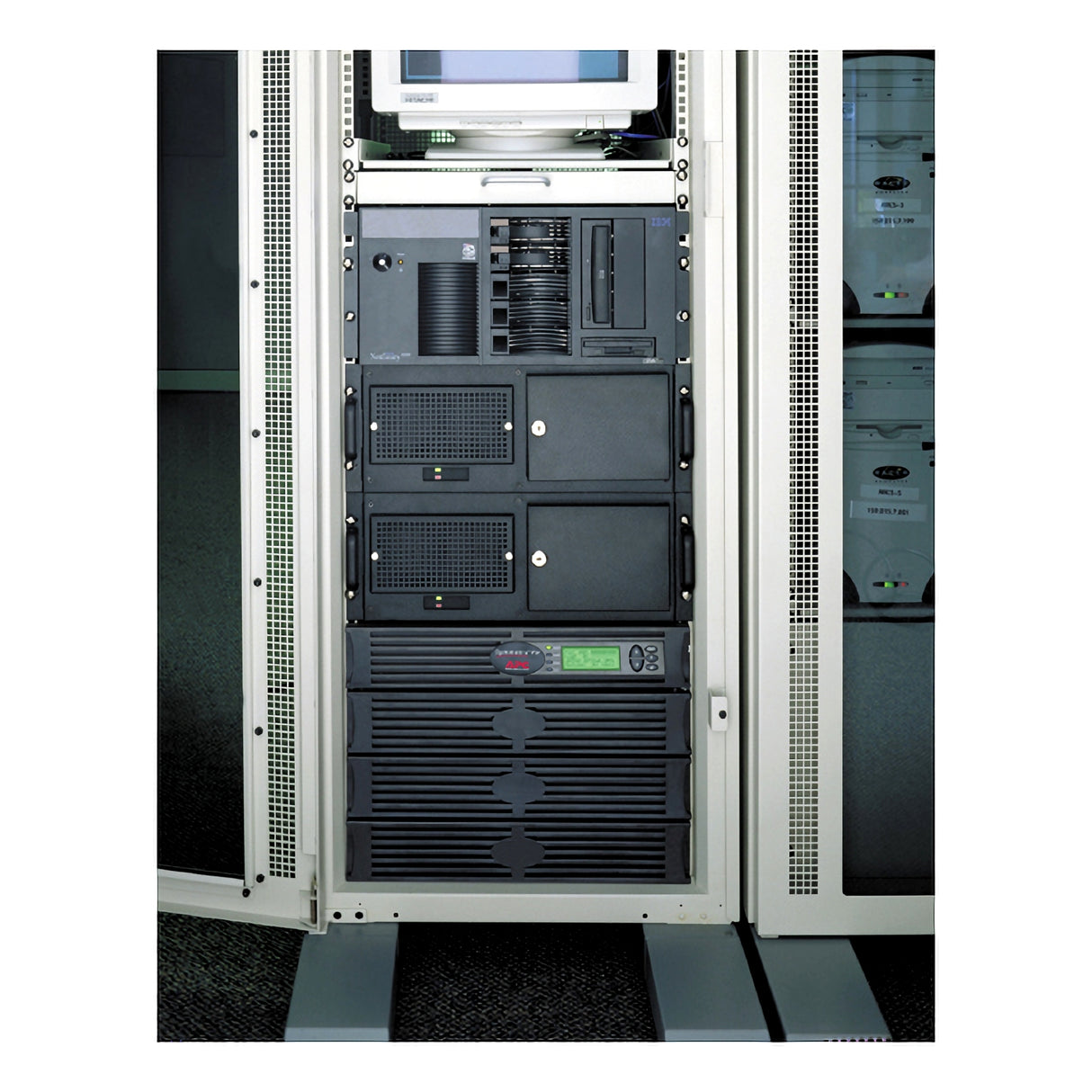 APC Symmetra RM 6kVA Scalable to 6kVA N+1 208/240V