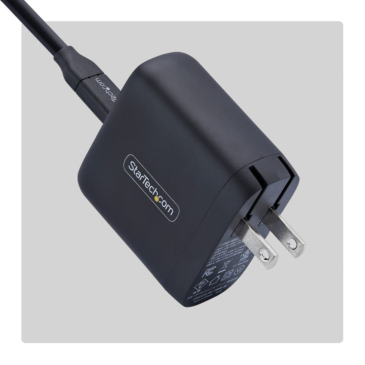 StarTech.com 37W USB-C & USB-A Wall Charger, Portable Charger with USB Power Delivery Fast Charging, 25W USB-C PD / 12W USB-A Output, Dual-Port USB-C/USB-A