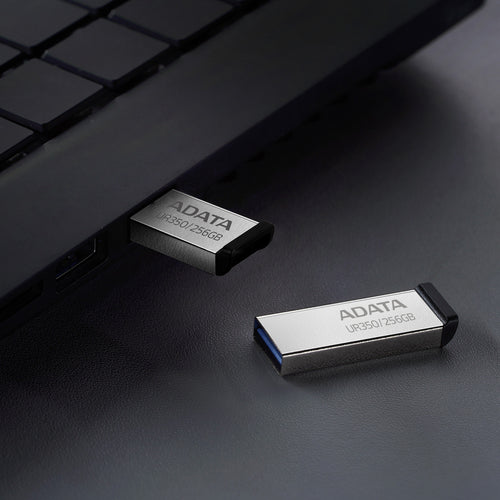 ADATA UR350 USB flash drive 256 GB USB Type-A 3.2 Gen 1 (3.1 Gen 1) Black, Silver