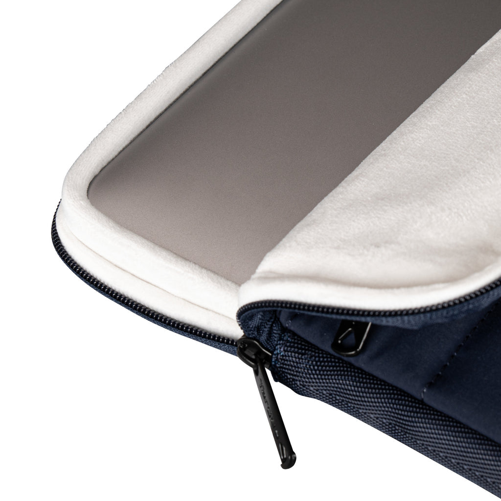 Targus TBS97602GL laptop case 35.6 cm (14") Sleeve case Blue