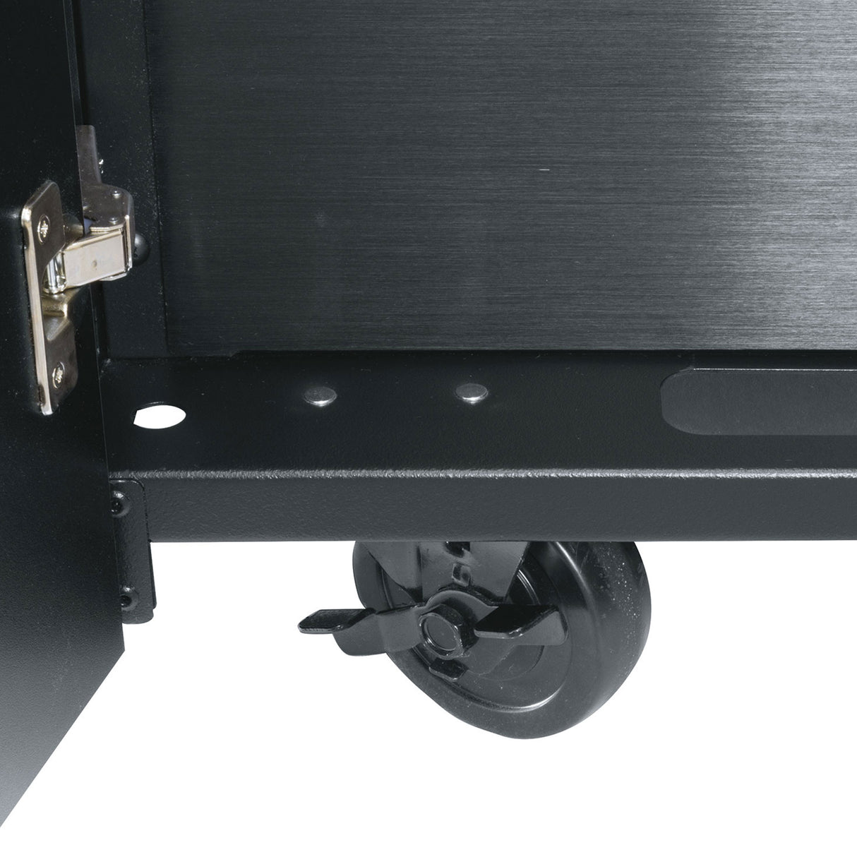 Middle Atlantic L5 Series Flat Frame, 23 Inches Wide, 1 Bay