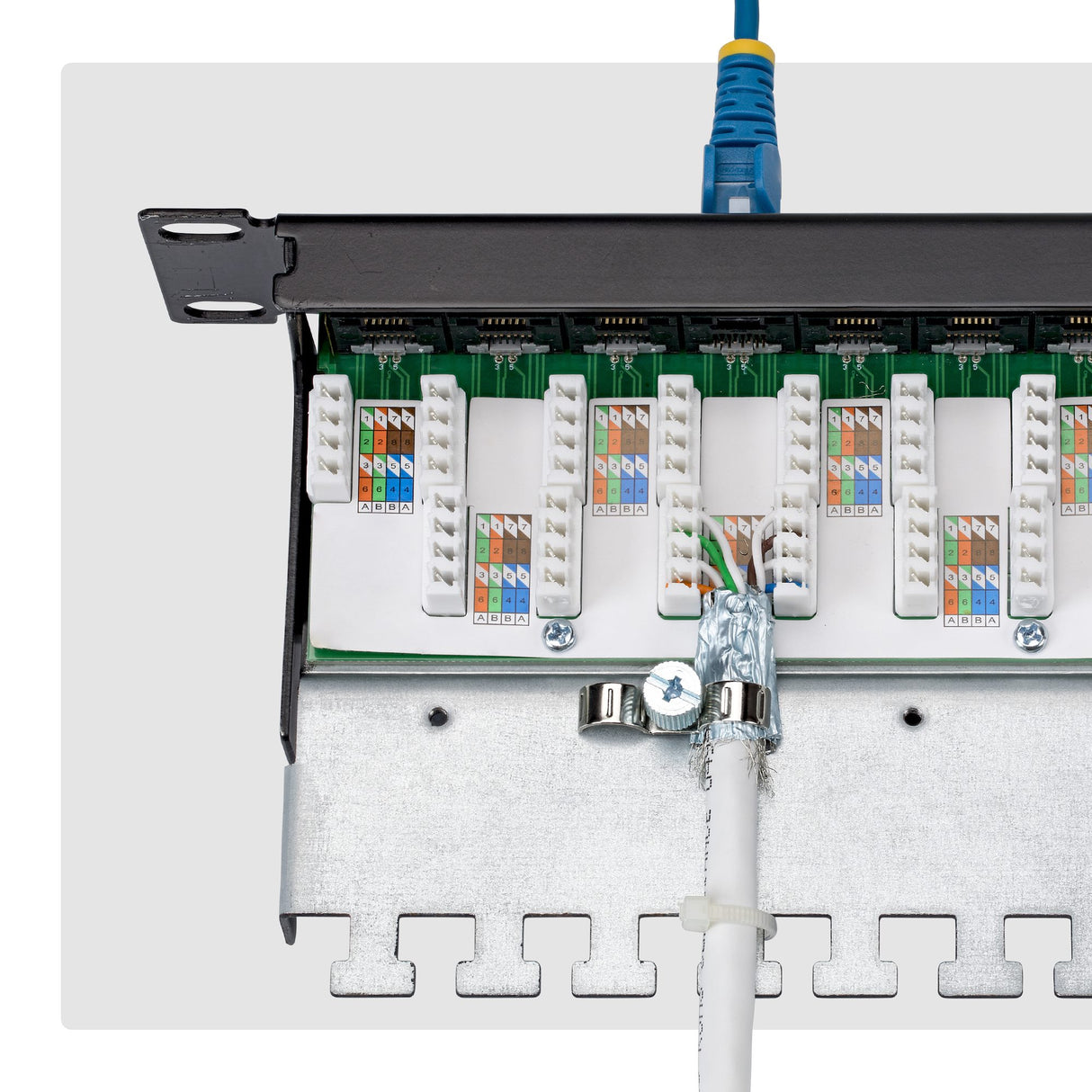 StarTech.com 24 Port 1U Shielded Cat6A Patch Panel, 110 Punch Down, Rackmount Cat6A RJ45 STP Ethernet Patch Panel