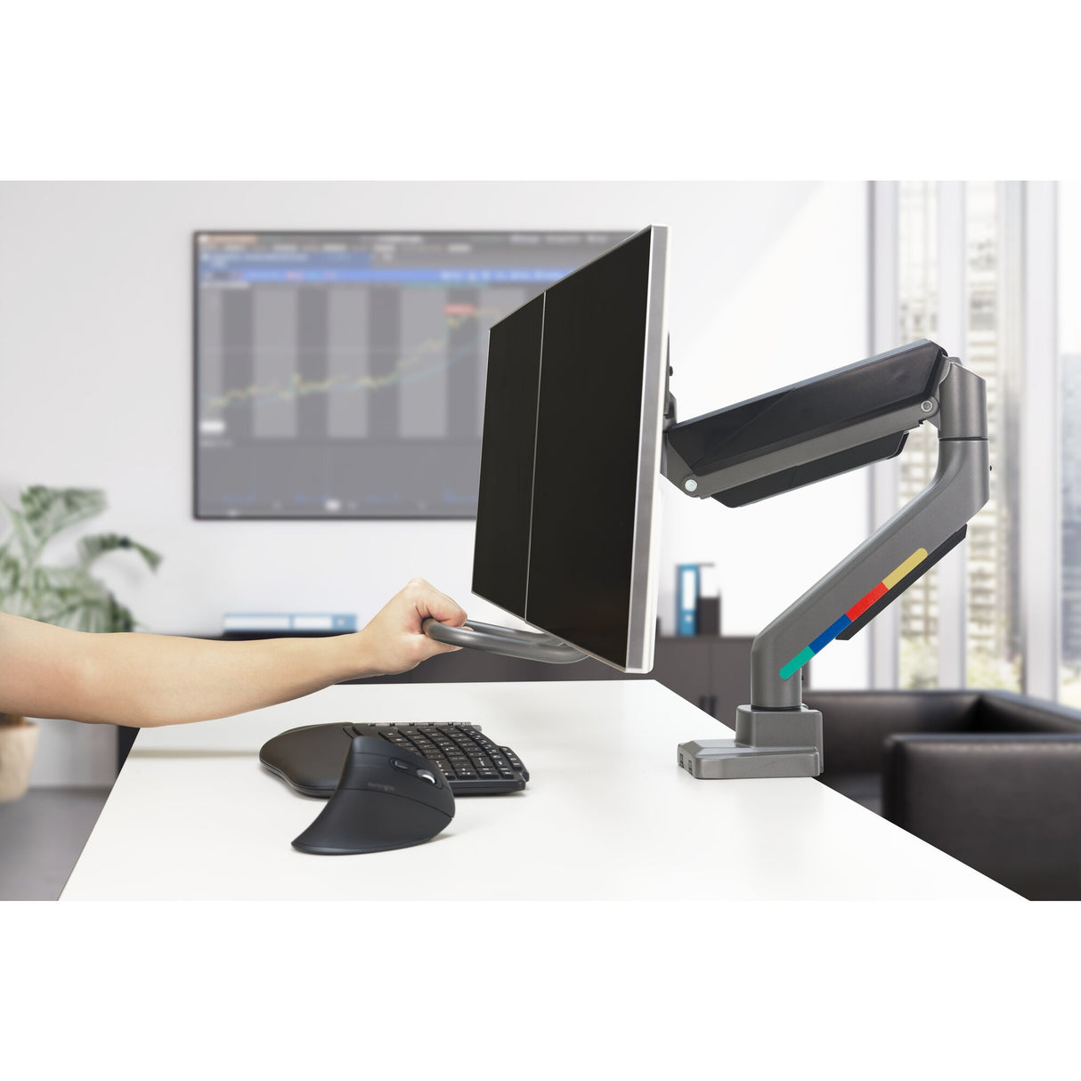 Kensington SmartFit Dual Monitor Arm with Crossbar and Handle