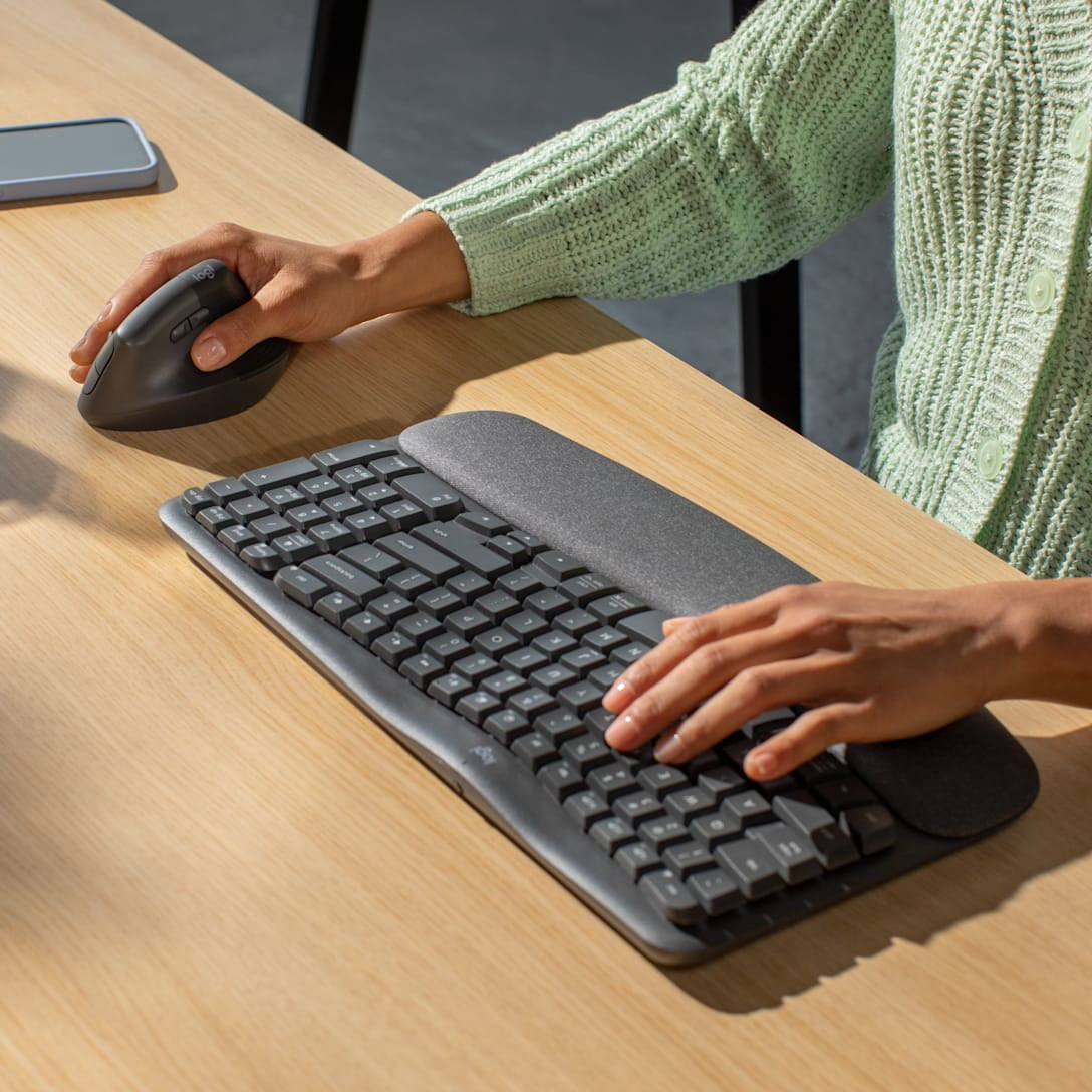 Logitech Wave Keys and Lift Combo keyboard Mouse included Universal Bluetooth QWERTY US English Graphite
