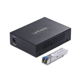 StarTech.com Single-Mode (SM) LC Fiber Media Converter for 10/100/1000 Networks, Standalone Gigabit Ethernet to Fiber Converter, 40km - TAA