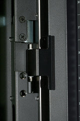 APC NetShelter SX 48U Freestanding rack Black